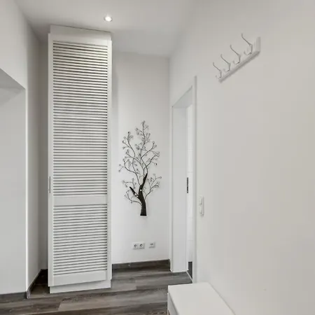 Elegant & Bright ~ Near Schalke 04 ~ Office ~ Free Parking!